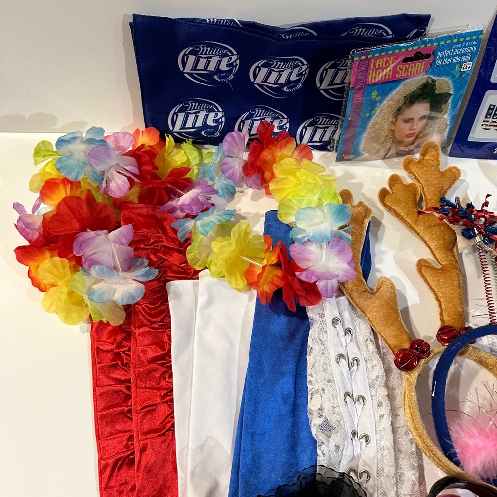 Festive Props View 3